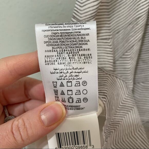 BCBGeneration Black & White Ruffled Mini Dress XS - Picture 8 of 12